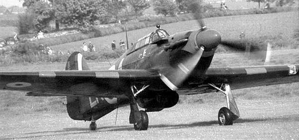 Иллюстрация к книге — «Ураганный» истребитель. «Харрикейны» в бою [i_206.jpg]