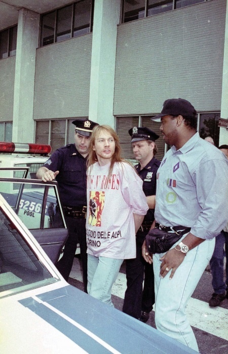 Иллюстрация к книге — Последние гиганты. Полная история Guns N' Roses [i_015.jpg]