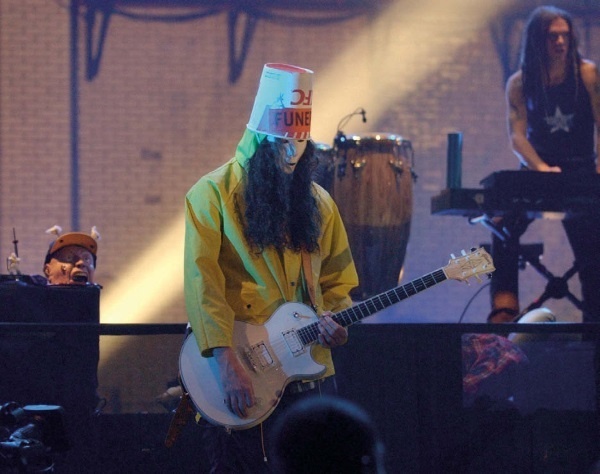 Иллюстрация к книге — Последние гиганты. Полная история Guns N' Roses [i_020.jpg]