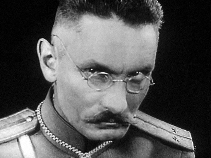 Иллюстрация к книге — Главная тайна горлана-главаря. Книга 4. Сошедший сам [_242.jpg]