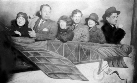 Иллюстрация к книге — Главная тайна горлана-главаря. Взошедший сам [i_007.jpg]