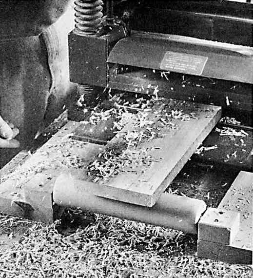 Иллюстрация к книге — Работы по дереву. Мебель для дома своими руками [i_017.jpg]