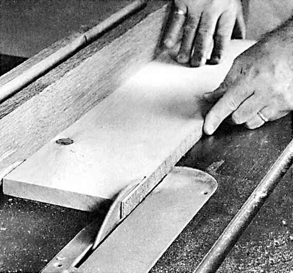 Иллюстрация к книге — Работы по дереву. Мебель для дома своими руками [i_018.jpg]