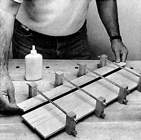 Иллюстрация к книге — Работы по дереву. Мебель для дома своими руками [i_060.jpg]