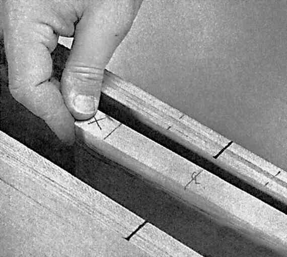 Иллюстрация к книге — Работы по дереву. Мебель для дома своими руками [i_064.jpg]