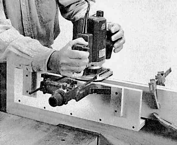 Иллюстрация к книге — Работы по дереву. Мебель для дома своими руками [i_066.jpg]