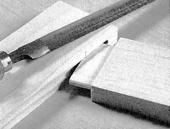 Иллюстрация к книге — Работы по дереву. Мебель для дома своими руками [i_072.jpg]