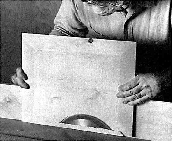 Иллюстрация к книге — Работы по дереву. Мебель для дома своими руками [i_101.jpg]