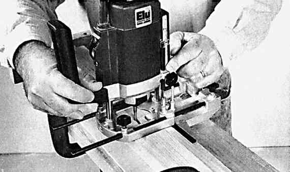 Иллюстрация к книге — Работы по дереву. Мебель для дома своими руками [i_141.jpg]