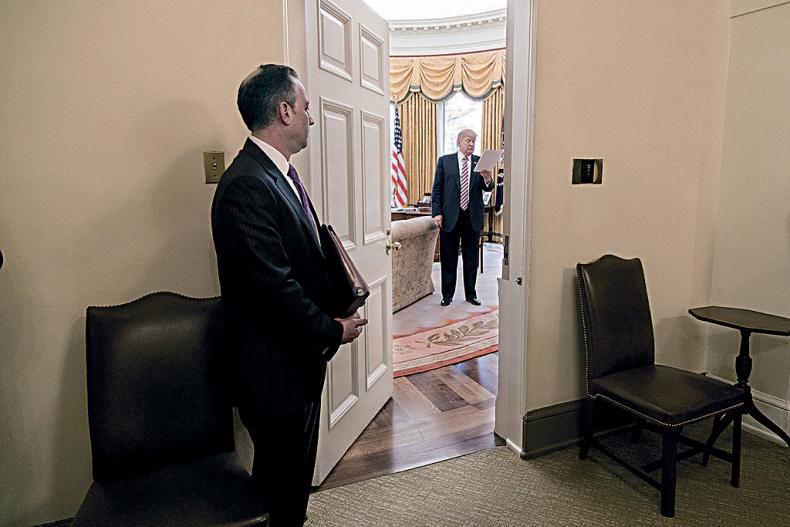 Иллюстрация к книге — Страх. Трамп в Белом доме [i_013.jpg]