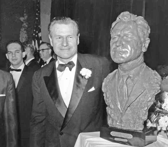 Иллюстрация к книге — Незримая битва сверхдержав [i_079.jpg]