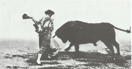 Иллюстрация к книге — Смерть после полудня [i_014.jpg]