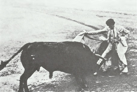 Иллюстрация к книге — Смерть после полудня [i_057.jpg]