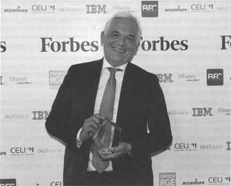 Иллюстрация к книге — ValueWeb. Как финтех-компании используют блокчейн и мобильные технологии для создания интернета [i_092.jpg]