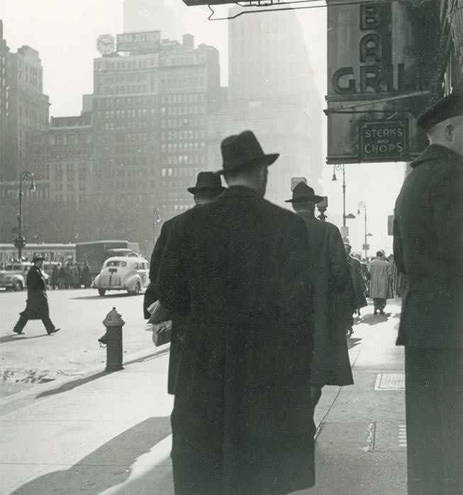 Иллюстрация к книге — Карта дней [i_045.jpg]