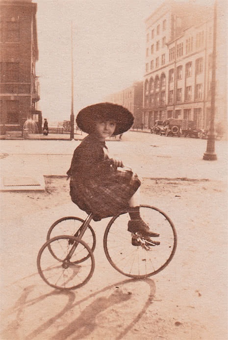 Иллюстрация к книге — Карта дней [i_048.jpg]