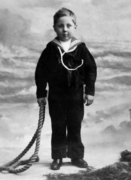 Иллюстрация к книге — Джордж Оруэлл. Неприступная душа [i_005.jpg]