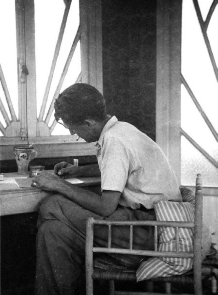 Иллюстрация к книге — Джордж Оруэлл. Неприступная душа [i_025.jpg]