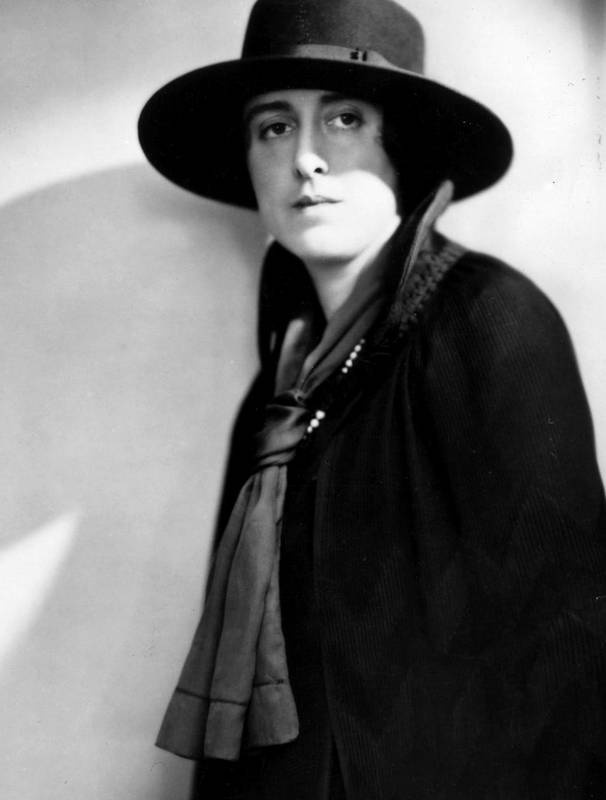 Иллюстрация к книге — Вирджиния Вулф: "моменты бытия" [i_027.jpg]