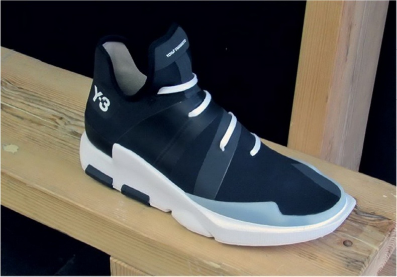 Иллюстрация к книге — Кроссовки. Культурная биография спортивной обуви [i_088.jpg]