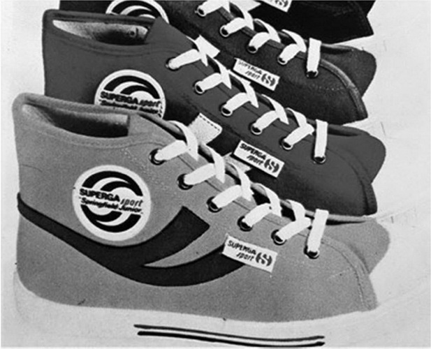 Иллюстрация к книге — Кроссовки. Культурная биография спортивной обуви [i_138.jpg]