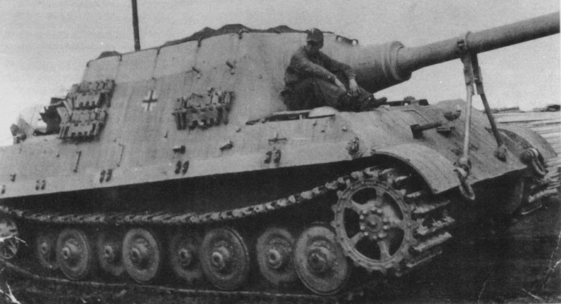 Иллюстрация к книге — «Ягдтигр» самый большой истребитель танков [img_58.jpg]