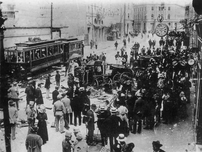 Иллюстрация к книге — Говорит Альберт Эйнштейн [i_030.jpg]