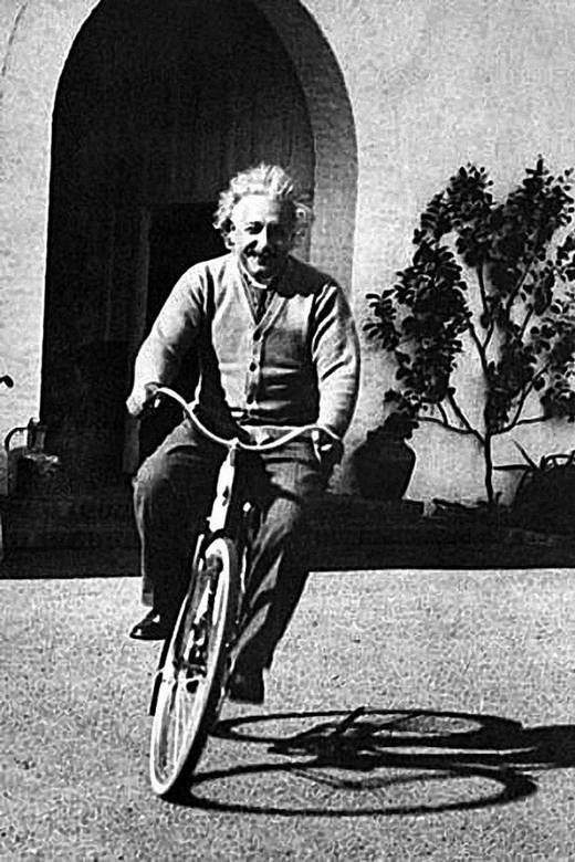 Иллюстрация к книге — Говорит Альберт Эйнштейн [i_058.jpg]