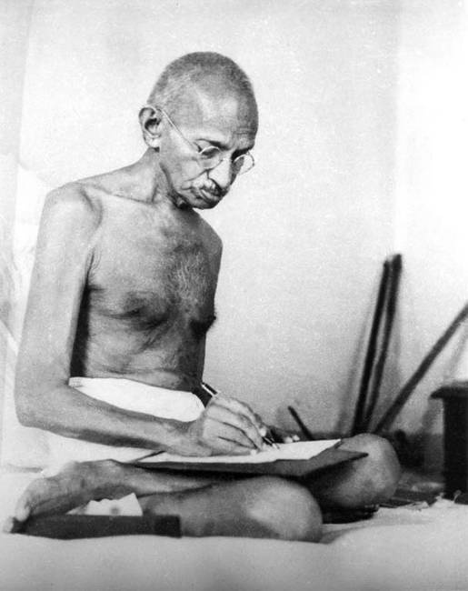 Иллюстрация к книге — Говорит Альберт Эйнштейн [i_072.jpg]