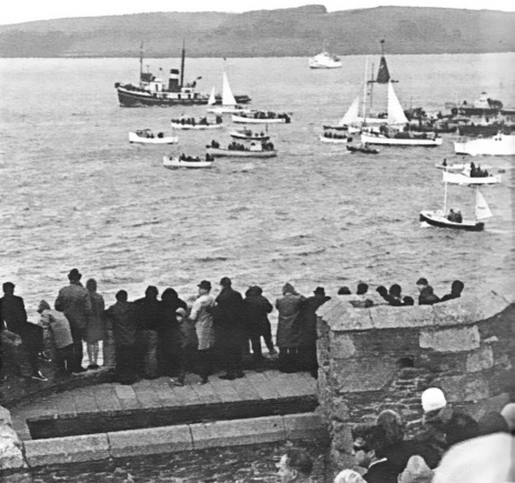 Иллюстрация к книге — Под парусом в одиночку вокруг света. Первое одиночное, безостановочное, кругосветное плавание на парусной яхте [i_010.jpg]