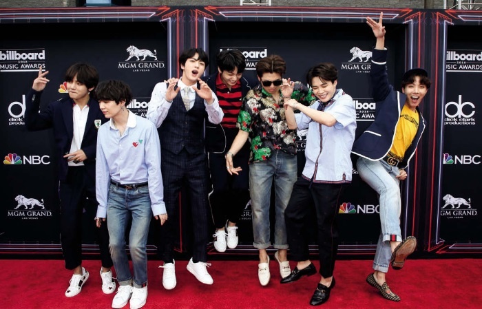 Иллюстрация к книге — BTS. Биография группы, покорившей мир [i_063.jpg]