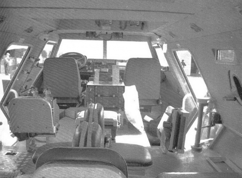 Иллюстрация к книге — Бронетранспортёры на шасси UNIMOG 1950 - 2009 гг. [img_45.jpg]