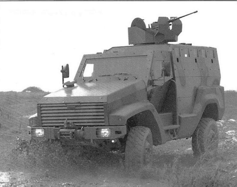 Иллюстрация к книге — Бронетранспортёры на шасси UNIMOG 1950 - 2009 гг. [img_51.jpg]