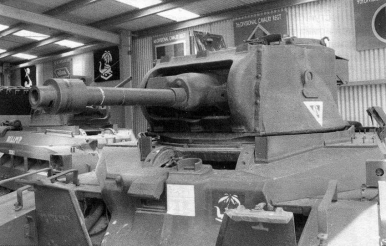 Иллюстрация к книге — Бронетехника армии Австралии [img_42.jpg]