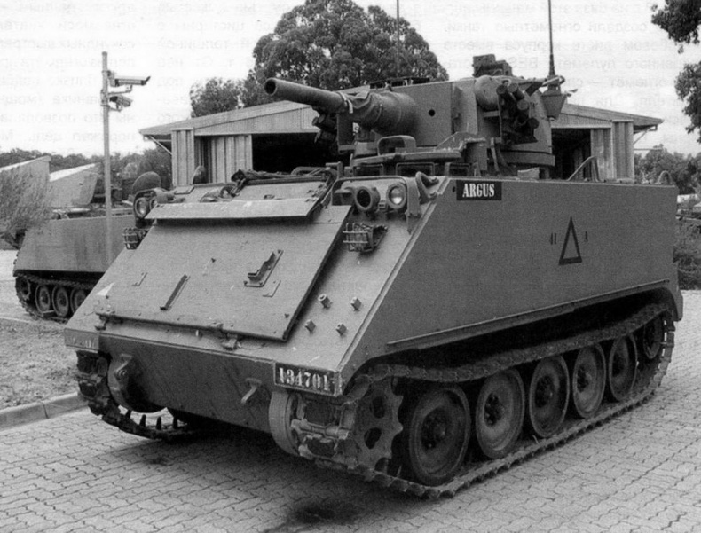 Иллюстрация к книге — Бронетехника армии Австралии [img_49.jpg]