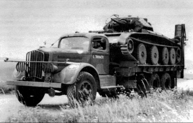 Иллюстрация к книге — Транспортёры танков 1930 -1940 гг. [img_17.jpg]