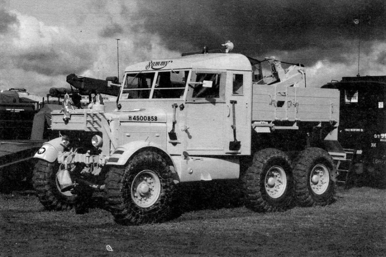 Иллюстрация к книге — Транспортёры танков 1930 -1940 гг. [img_36.jpg]