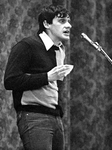 Иллюстрация к книге — Вкратце жизнь [_03_08_1.jpg]