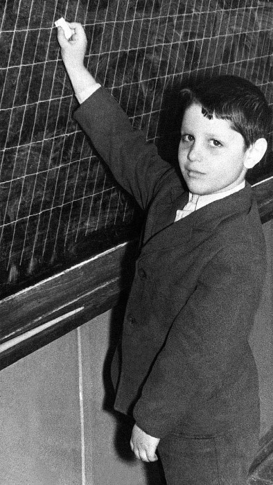 Иллюстрация к книге — Вкратце жизнь [i_016.jpg]