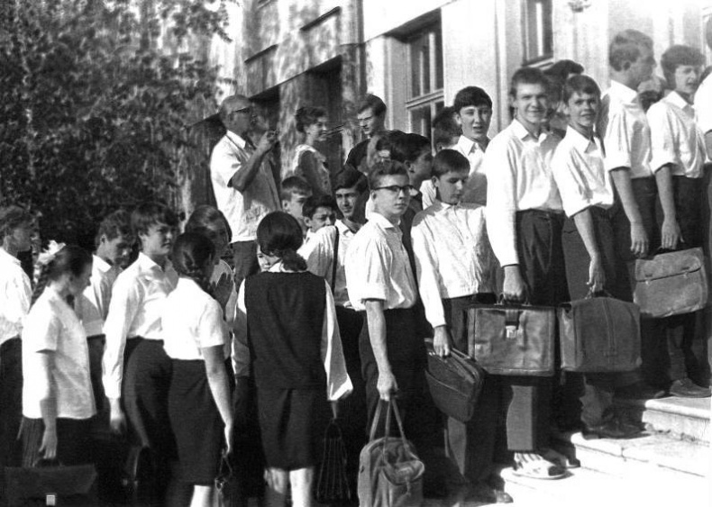 Иллюстрация к книге — Вкратце жизнь [i_020.jpg]