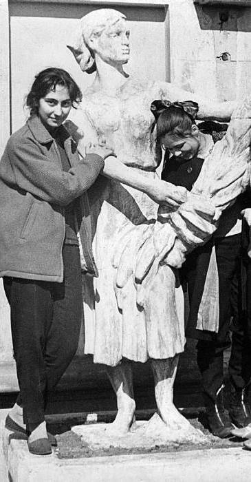 Иллюстрация к книге — Вкратце жизнь [i_053.jpg]