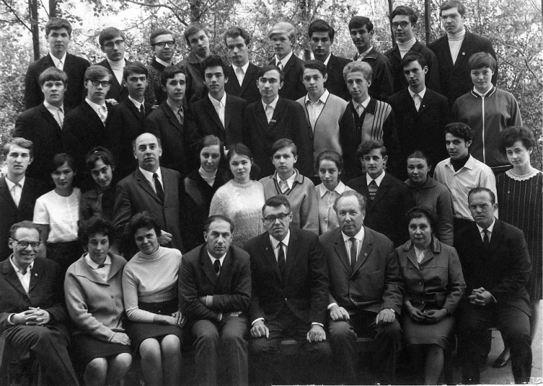 Иллюстрация к книге — Вкратце жизнь [i_062.jpg]