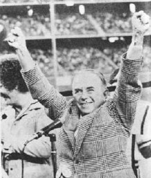 Иллюстрация к книге — McDonalds. Как создавалась империя [_41.jpg]