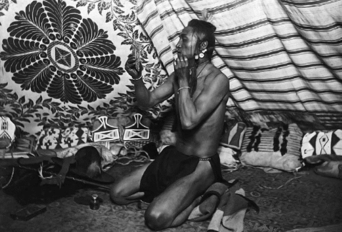 Иллюстрация к книге — Военное дело индейцев Дикого Запада. Самая полная энциклопедия [i_061.jpg]