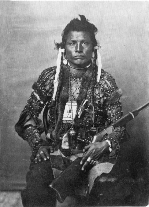 Иллюстрация к книге — Военное дело индейцев Дикого Запада. Самая полная энциклопедия [i_128.jpg]