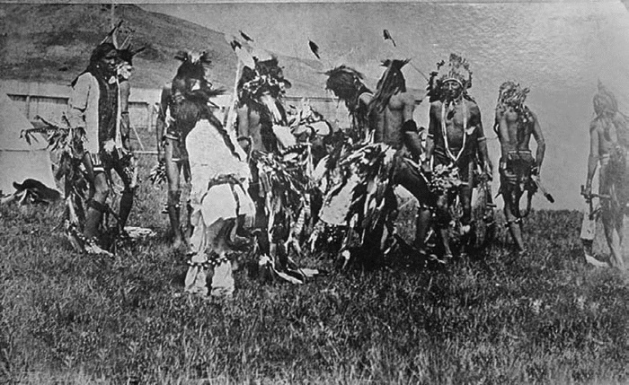 Иллюстрация к книге — Военное дело индейцев Дикого Запада. Самая полная энциклопедия [i_171.jpg]