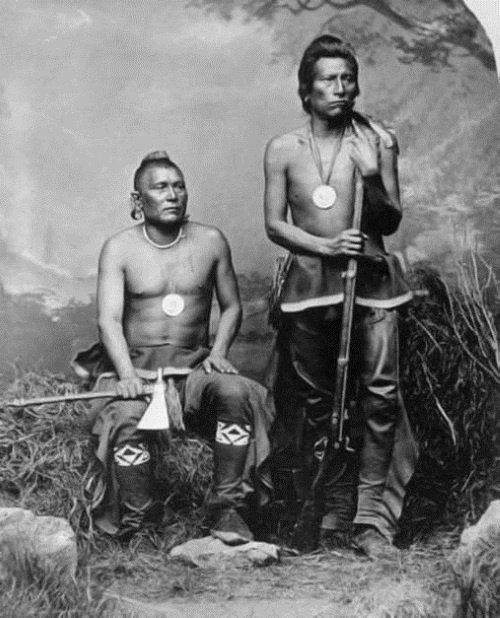 Иллюстрация к книге — Военное дело индейцев Дикого Запада. Самая полная энциклопедия [i_178.jpg]