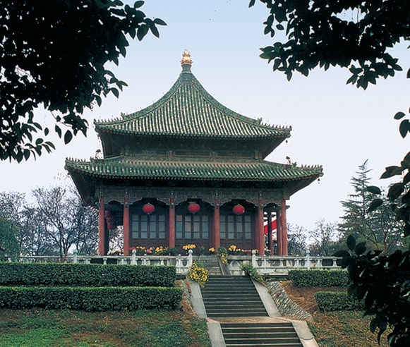 Иллюстрация к книге — Всеобщая история архитектуры и строительной техники. Учебник. В 3 частях. Часть 1. История архитектуры и строительной техники Древнего и античного мира [i_221.jpg]