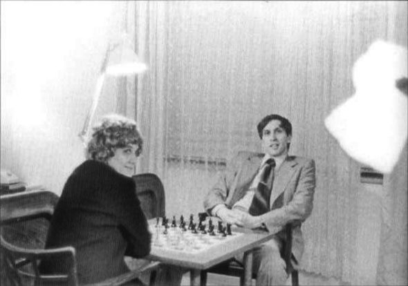 Иллюстрация к книге — Конец игры. Биография Роберта Фишера [i_025.jpg]