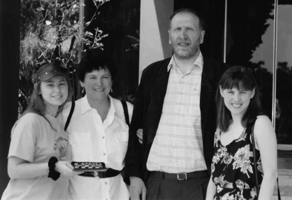 Иллюстрация к книге — Конец игры. Биография Роберта Фишера [i_030.jpg]